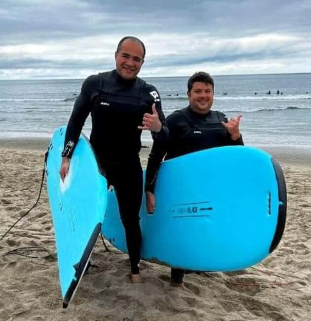 Santa Monica: Surfing Equipment Rental - The Practicalities of Surfboard and Wetsuit Rental in Santa Monica