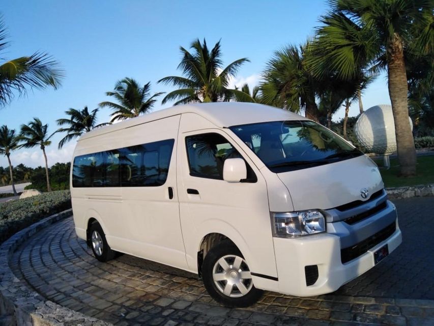 Santiago Airport: One-Way or Round Trip Airport Transfer - Key Points