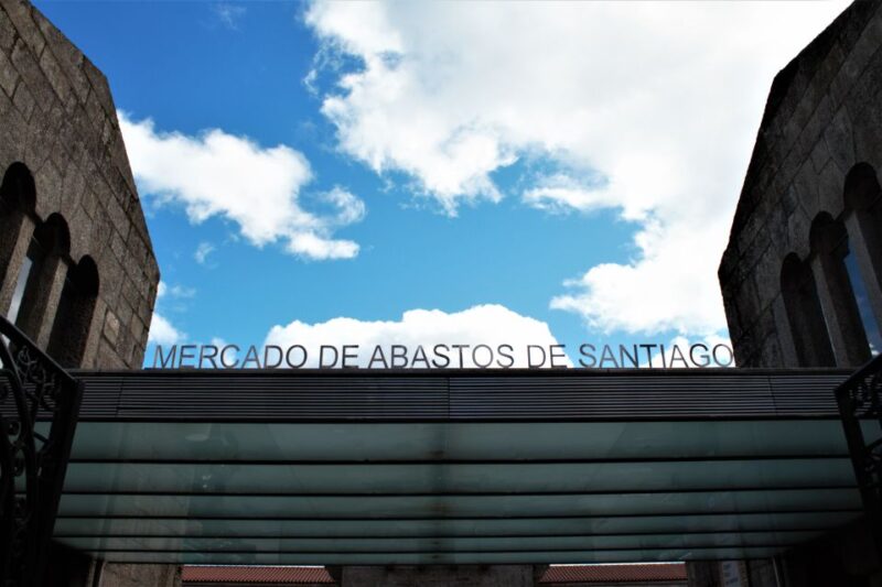 Santiago De Compostela: City Tour and Typical Galician Meal - Exploring Santiago De Compostela