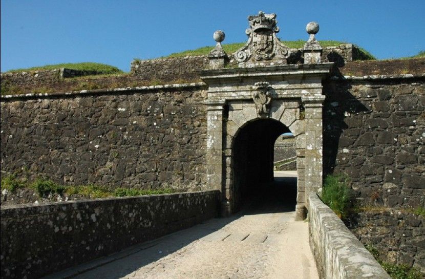 Santiago De Compostela Full-Day Tour From Porto - Dining Options