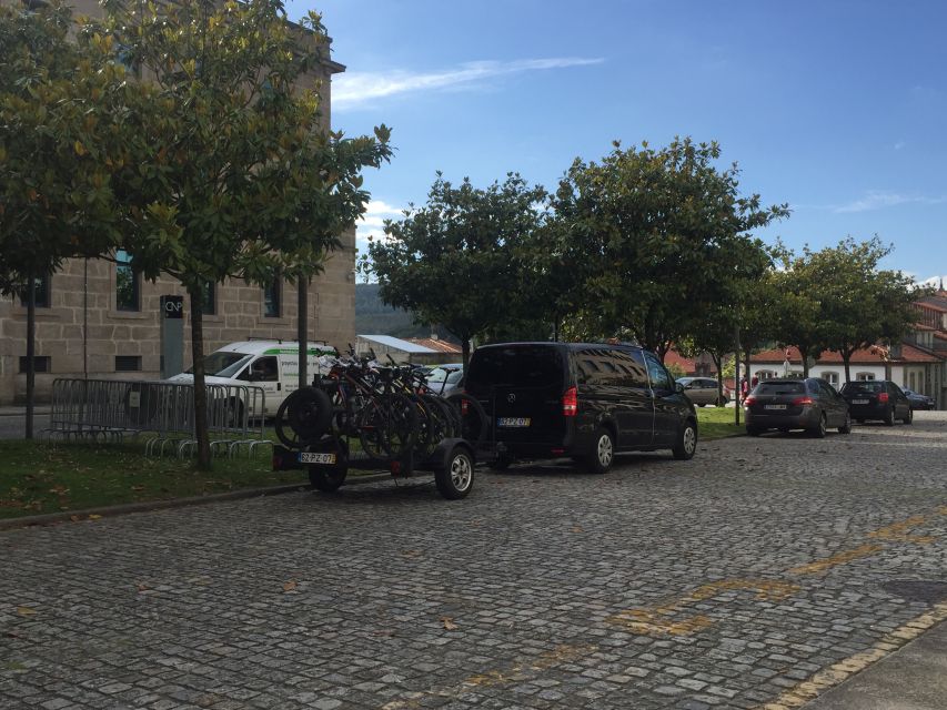 Santiago De Compostela Private Tour From Lisbon - Experience