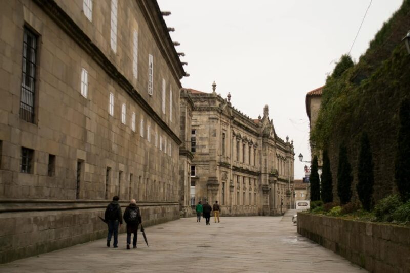 Santiago De Compostela Tour - Included Services