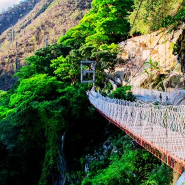 Santiago De Querétaro: Tolantongo Tour With Overnight Camp - Key Points