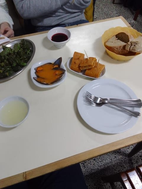 Santiago: Guided Foodie Tour with Drinks, Tapas & Live Music - FAQs