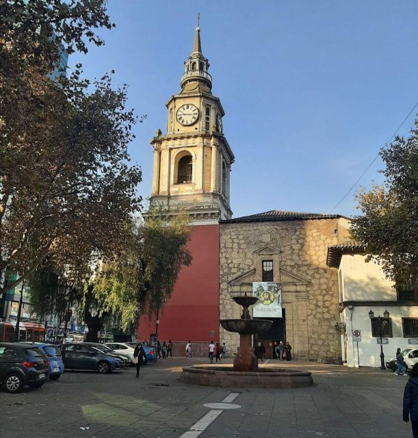Santiago: Historical Center Highlights Walking Tour - Key Points