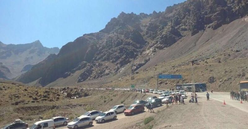 Santiago: Private Scenic Transfer to Mendoza. - Key Points