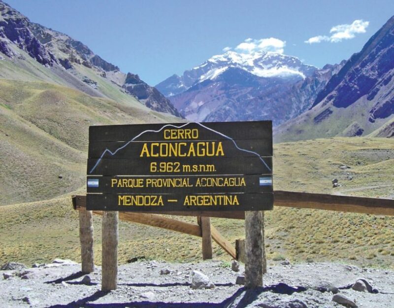 Santiago: Private Scenic Transfer to Mendoza. - Journey Duration and Pricing