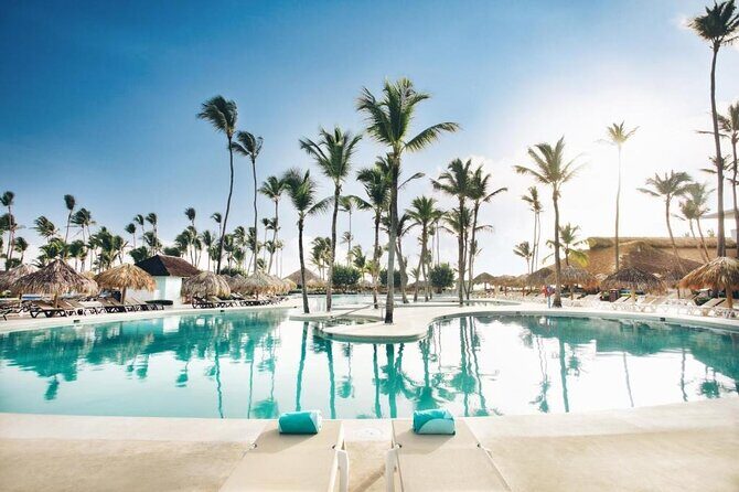 Santo Domingo Airport and Iberostar Dominicana Private Transfer - Vehicle Options and Fleet  