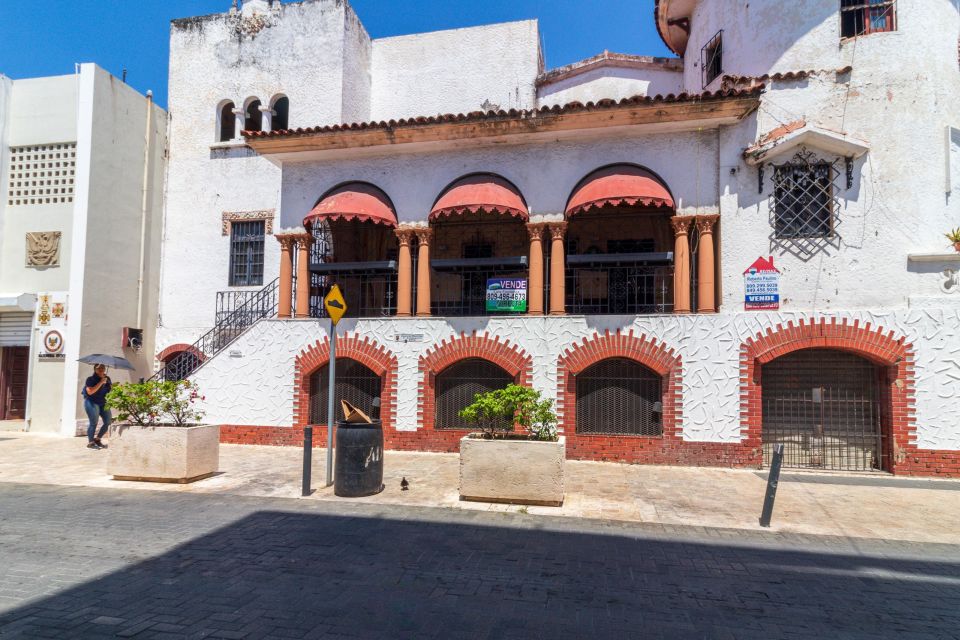 Santo Domingo City Tour: Colonial City, Los Tres Ojos, Lunch - Frequently Asked Questions