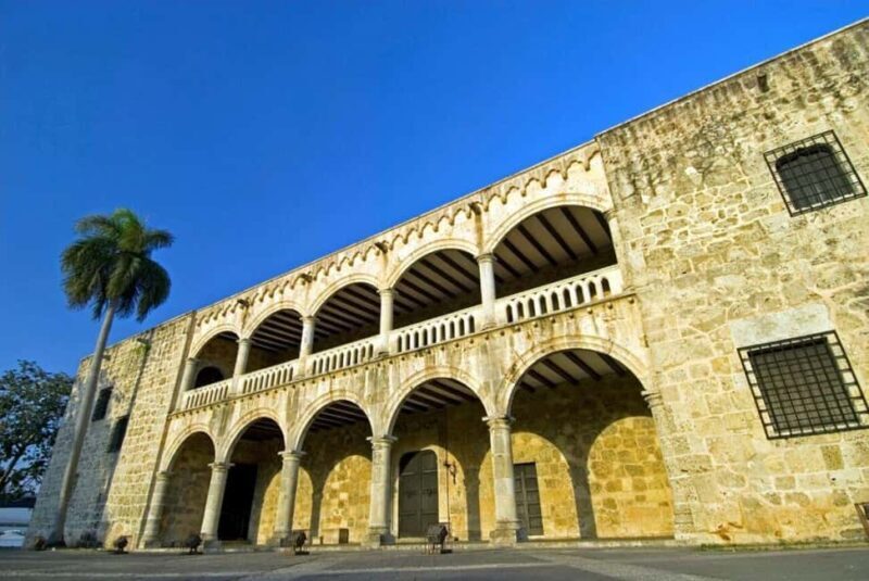 Santo Domingo: City Tour con Visita a la Playa de Boca Chica - Los Tres Ojos National Park: Nature’s Underworld