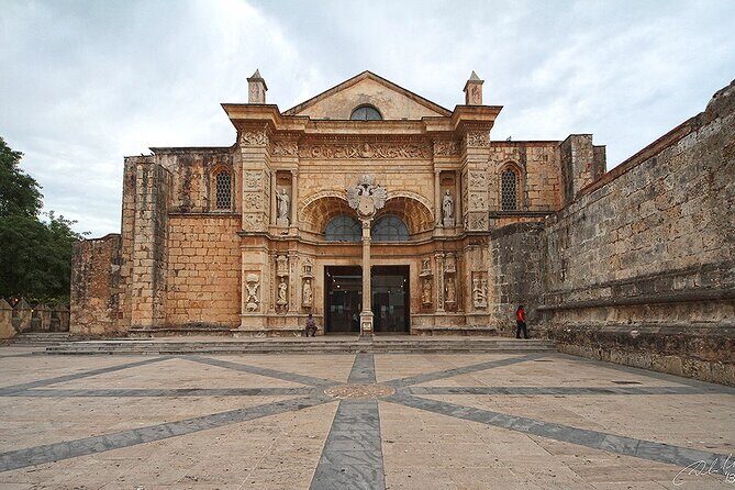 Santo Domingo City Tour from Punta Cana with Lunch - Exploring the Itinerary