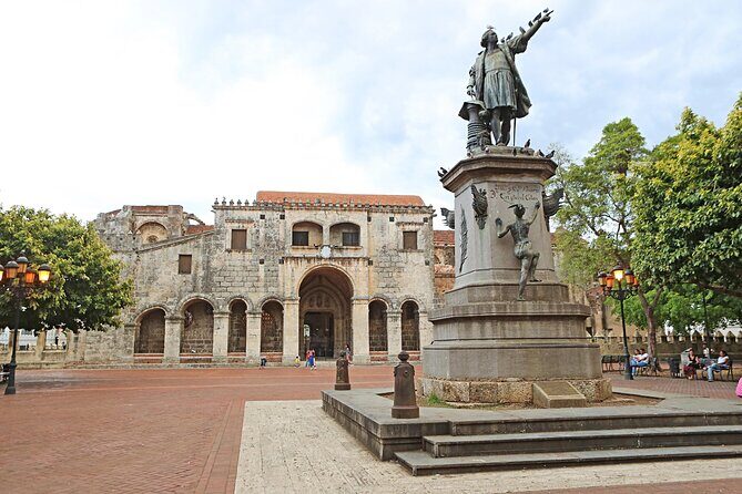 Santo Domingo City Tour from Punta Cana with Lunch - The Sum Up