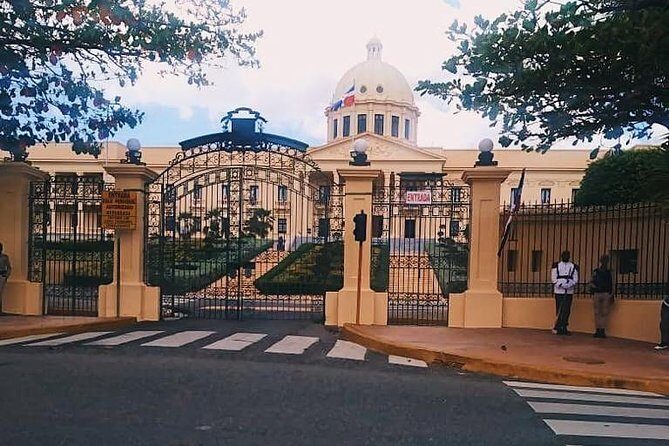 Santo Domingo City Tour: History of the Caribbean - FAQs