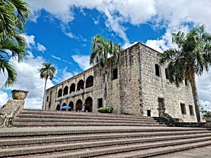 Santo Domingo: Colonial Zone Walking Tour with Tastings - An In-Depth Look at the Tour Experience