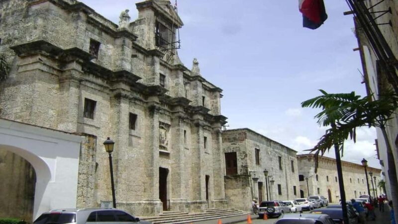 Santo Domingo Day Trip to Punta Cana with Lunch - Discovering Santo Domingo: A Detailed Look