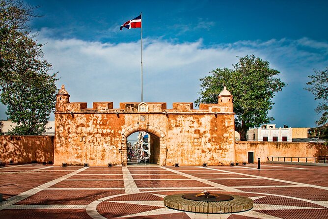 Santo Domingo: Full-Day Cultural VIP Tour of Santo Domingo City - Key Points