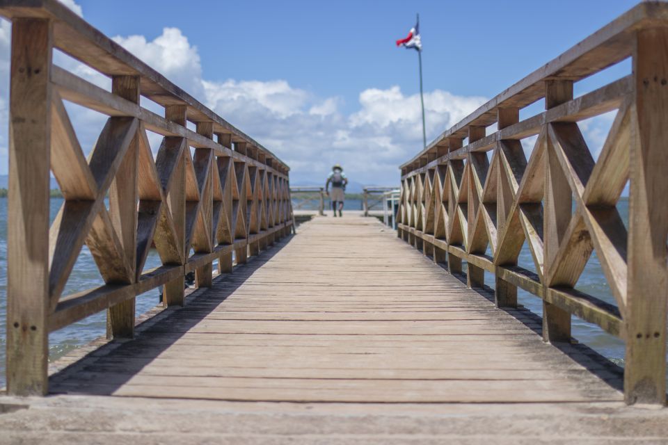 Santo Domingo: Guided Hike and Kayaking in Los Haitises - Hiking Experience