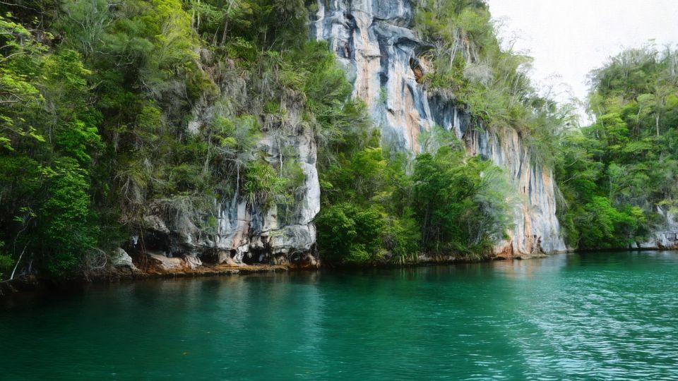 Santo Domingo: Los Haitises National Park Day Trip - Meeting Point