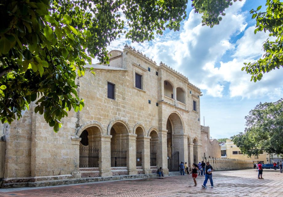 Santo Domingo Sightseeing Tour With Lunch - Cancellation Policy
