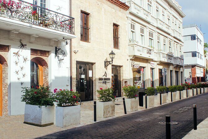 Santo Domingo Small Group Walking Tour: Beer and Specialty Coffee - Authenticity and the Guide Experience