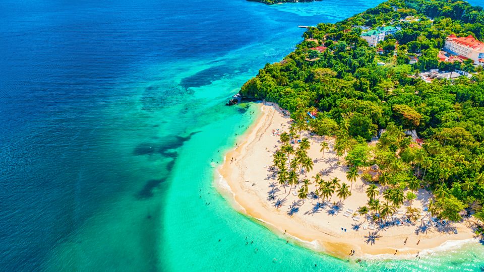 Santo Domingo: Whale Watching and Barcadi Island Full Day - Exploring Barcadi Island