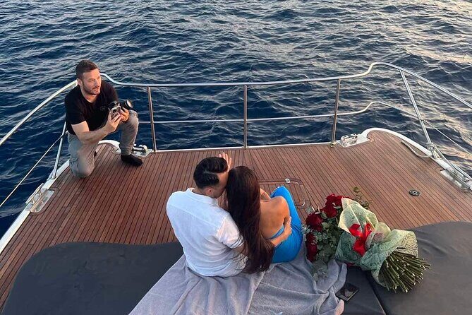 Santorini: 40min Photoshooting in Oia - What Reviewers Say