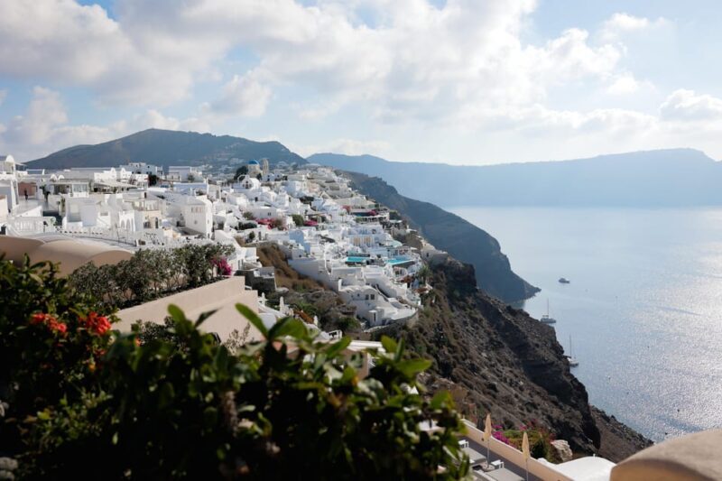 Santorini: 4hr Small Group Shore Excursion with Minimum Walk - Who Should Consider This Tour?