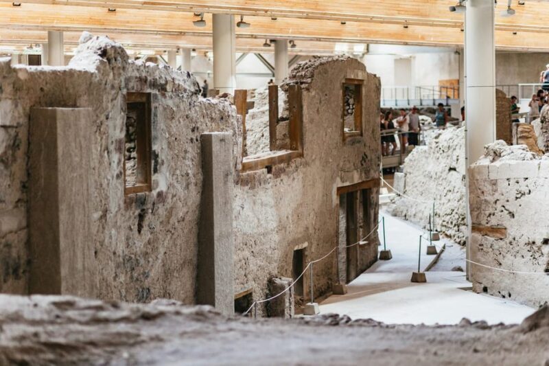 Santorini: Akrotiri Prehistoric City Private Guided Tour - What Past Travelers Say