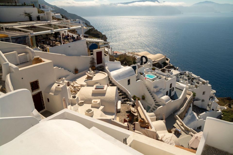 Santorini All-Inclusive Shore Excursion - Discovering the Charm of Oia
