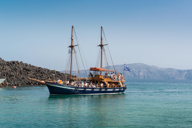 Santorini Caldera Cruise Tour (Volcano, Hot Springs, Thirassia) - Operated by Calderas Boats