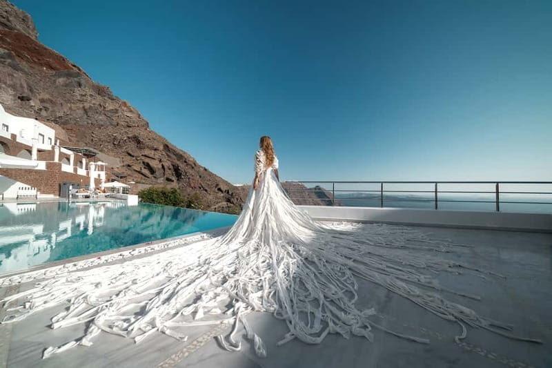 Santorini: Casual Photoshoot by Flying Dress Photo © - FAQ