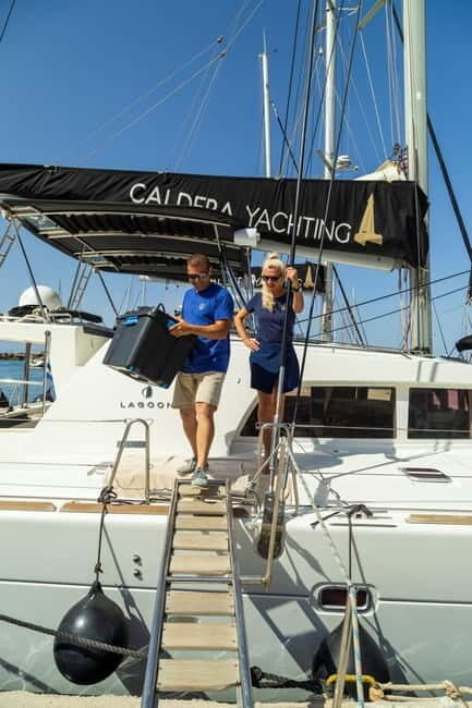 Santorini: Catamaran Cruise with Fresh Meal & Open Bar - Why You’ll Love the Santorini Catamaran Cruise