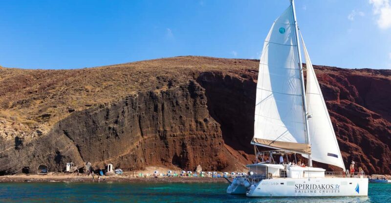 Santorini: Catamaran Cruise with Meals and Drinks - Experience and Itinerary Breakdown