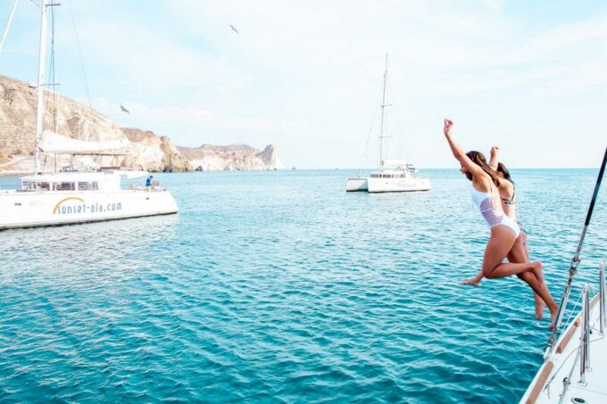 Santorini: Catamaran Tour With BBQ Meal and Unlimited Drinks - What to Bring