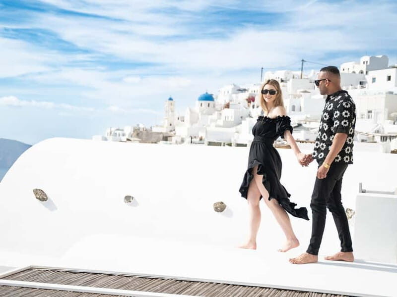 Santorini Couple Photo Session - Discover the Authentic Charm of Santorini Through a Private Couple Photo Session