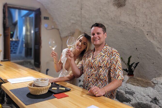 Santorini Exclusive Golden Wine Tasting Tour Experience - An in-depth look at the Santorini Golden Wine Tasting Tour