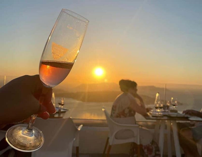 Santorini: Explore the Islands Beauty & Sunset Wine Tasting - Exploring Santorini’s Charm: A Complete Guide to the Sunset & Wine Tour