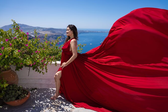Santorini Flying Dress Experience - Group Size and Pricing