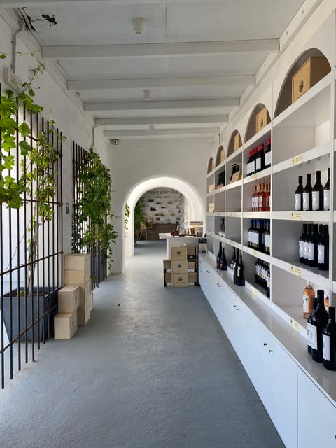 Santorini Fun Wine tour-Visit 2 Wineries-transfers included - FAQs