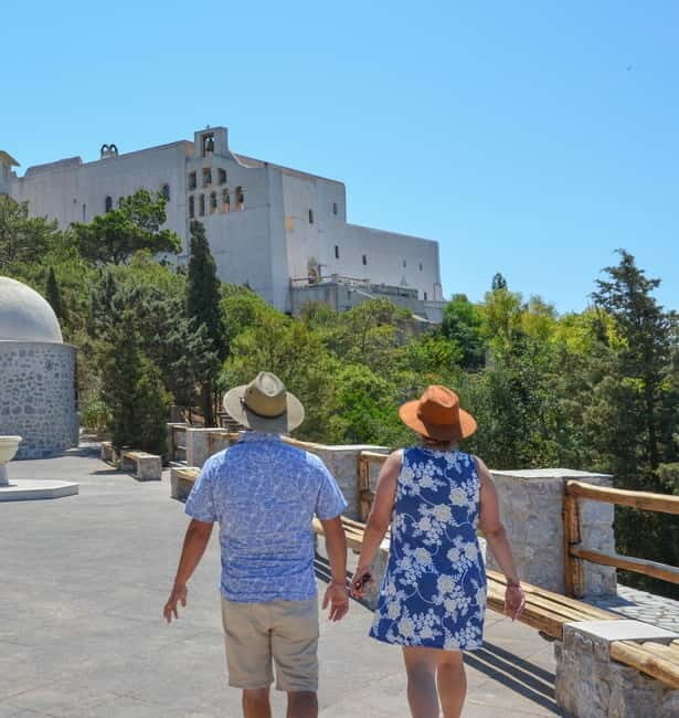 Santorini Highlights Tour with Wine Tasting option - The Guide and Transportation