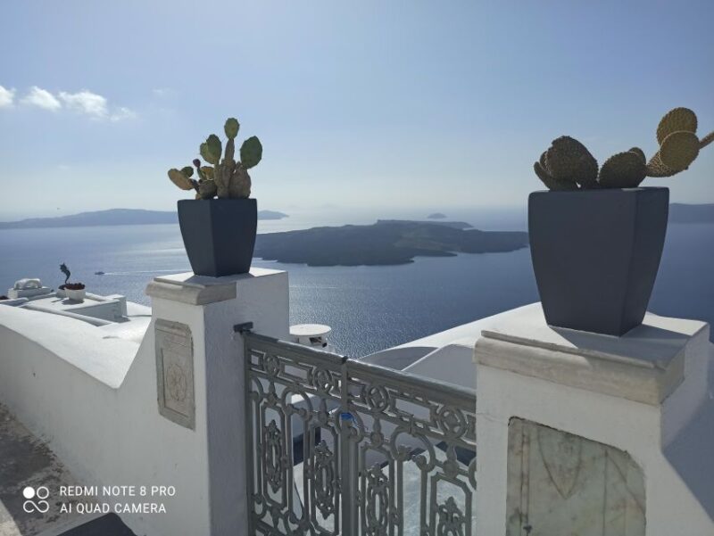 Santorini : Iconic Highlights Tour - Key Points