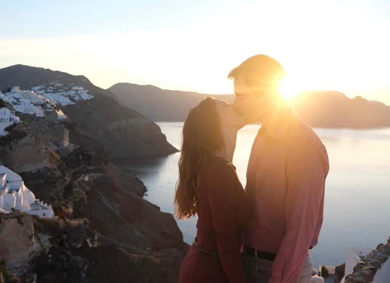 Santorini: InstaPhotoshoot and Culture Walk in Oia - What Travelers Should Know