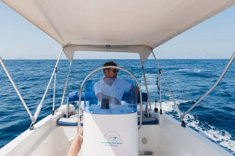 Santorini: License-Free Boat Rental with Ice, Water, & Fruit - FAQ