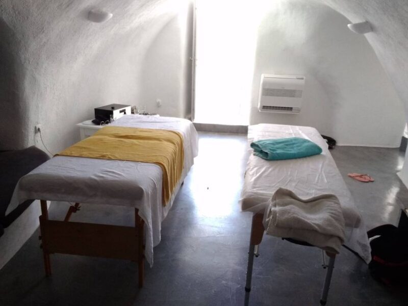Santorini: Mobile Couples Massage at Your Private Villa - An In-Depth Look at the Experience