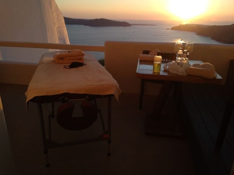 Santorini: Mobile Couples Massage at Your Private Villa - Who Is This Best For?