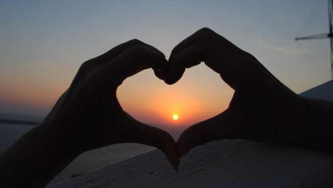 Santorini : Oia and Ammoudi - Private Sunset Experience - Tips for the Best Sunset