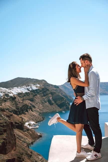 Santorini: Oia Private Couple Photoshoot with 35 Photos - The Sum Up: Who Should Consider This Photoshoot?