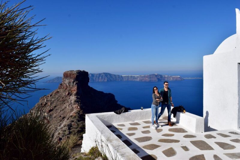 Santorini On a private tour with the experts - An In-Depth Look at the Santorini Private Tour