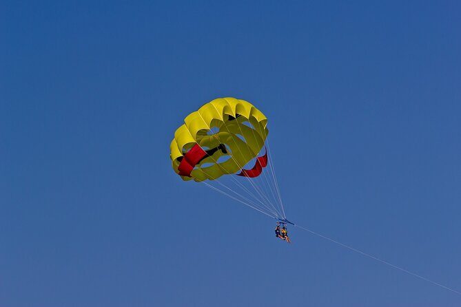 Santorini: Parasailing Flight Experience at Black Beach - Practical Details and Tips