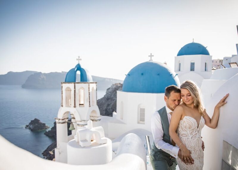 Santorini photography tour in Oia Village for 1,5 hour - Practical Tips for Travelers